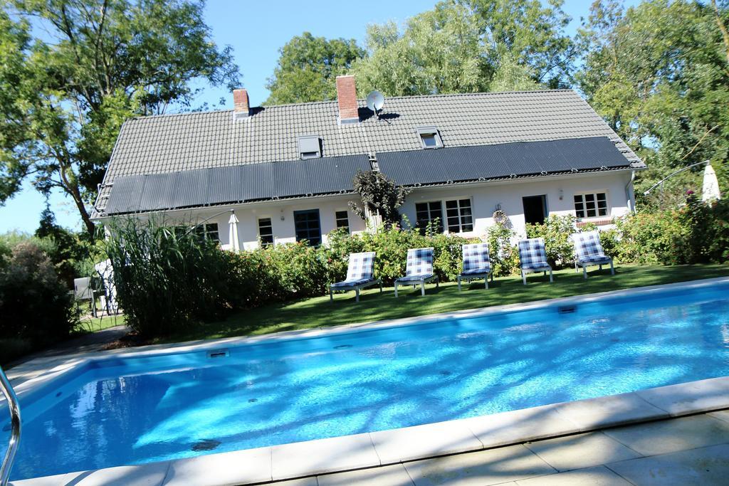 Вілла Haus West Mechelsdorf Екстер'єр фото
